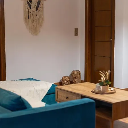 Garden House - Asklipio